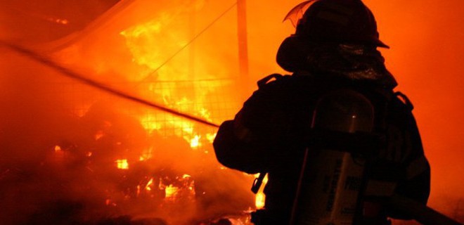 Read more about the article Un tren cu 100 pasageri a luat foc la Cluj