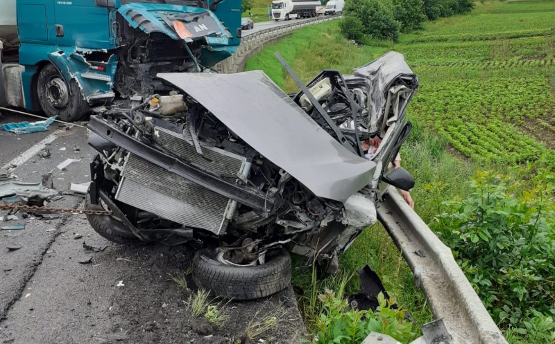 Read more about the article Accident cu doi morți la Izvorul Crișului