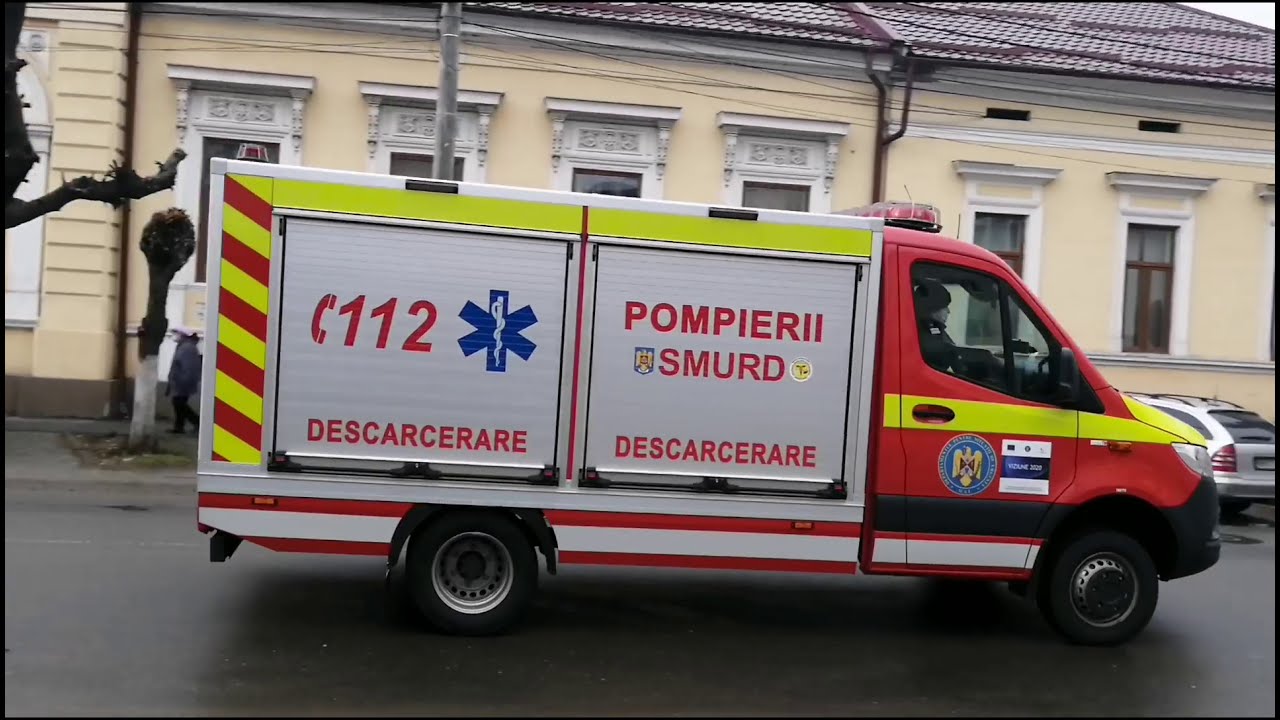 Read more about the article Minoră blocată într-un autoturism