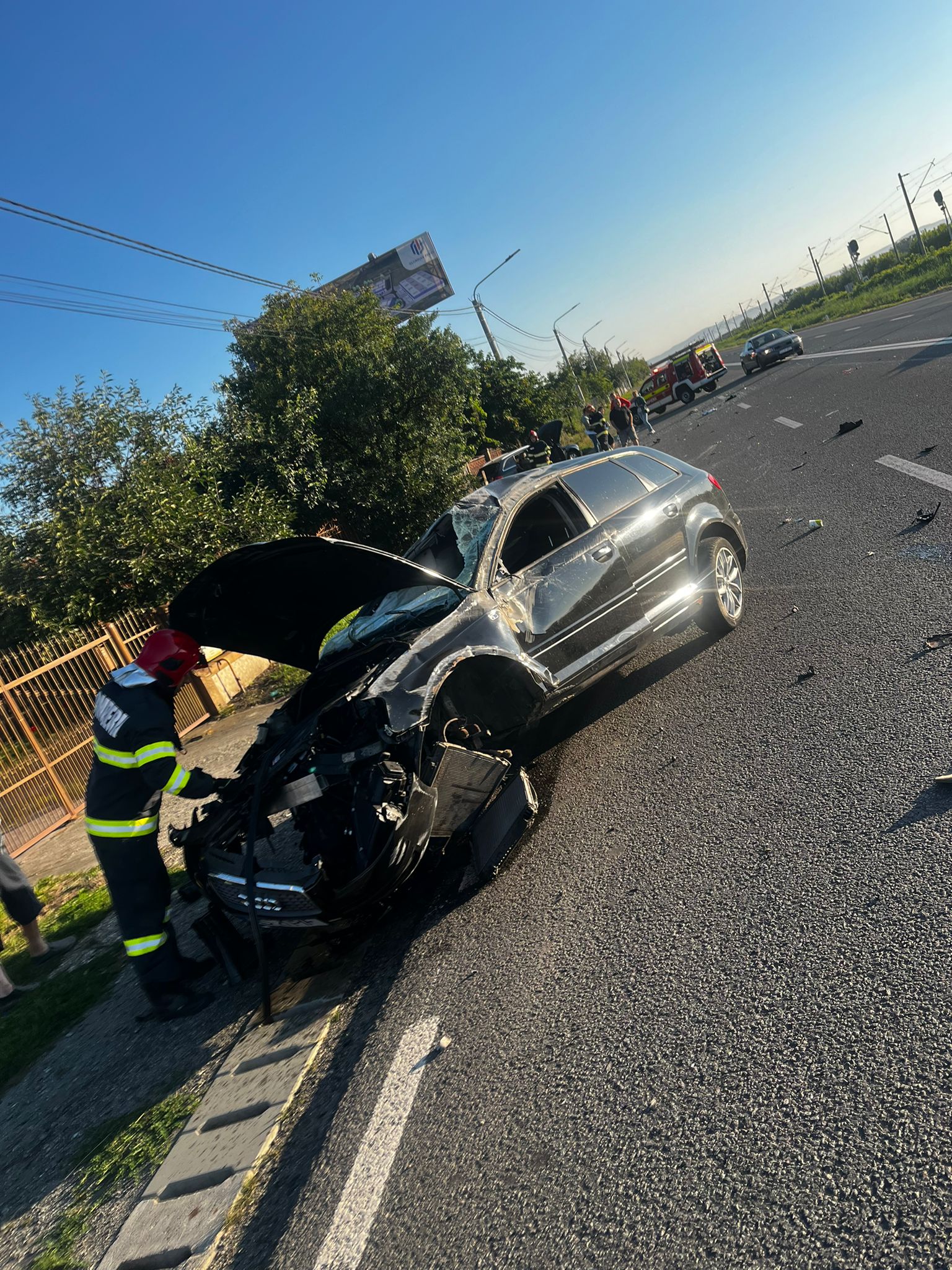Read more about the article Accident la Jucu Herghelie. Tânăr de 20 de ani transportat la spital
