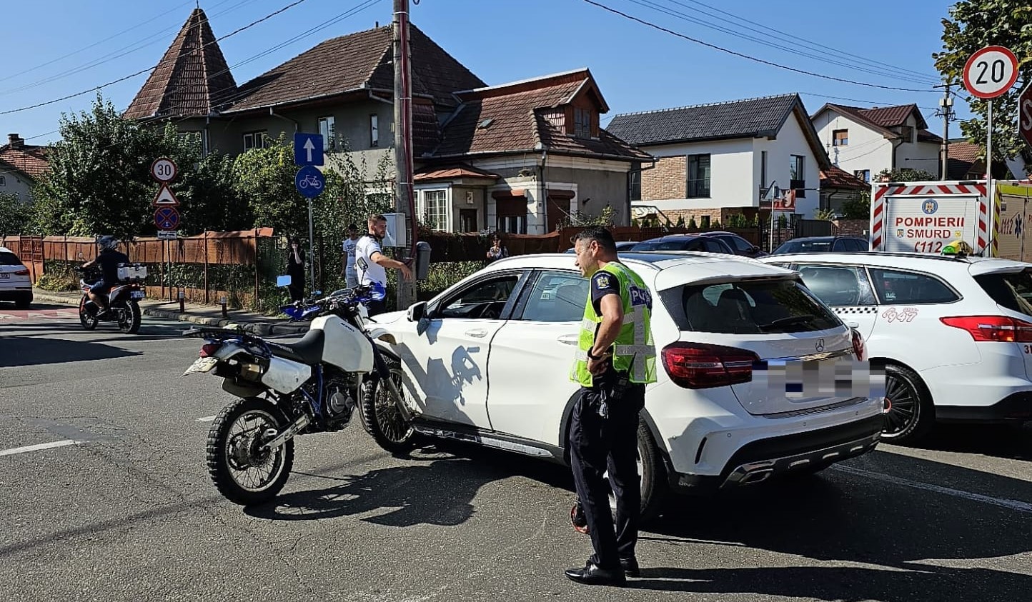 Read more about the article Motocicletă înfiptă într-o mașină, la Cluj