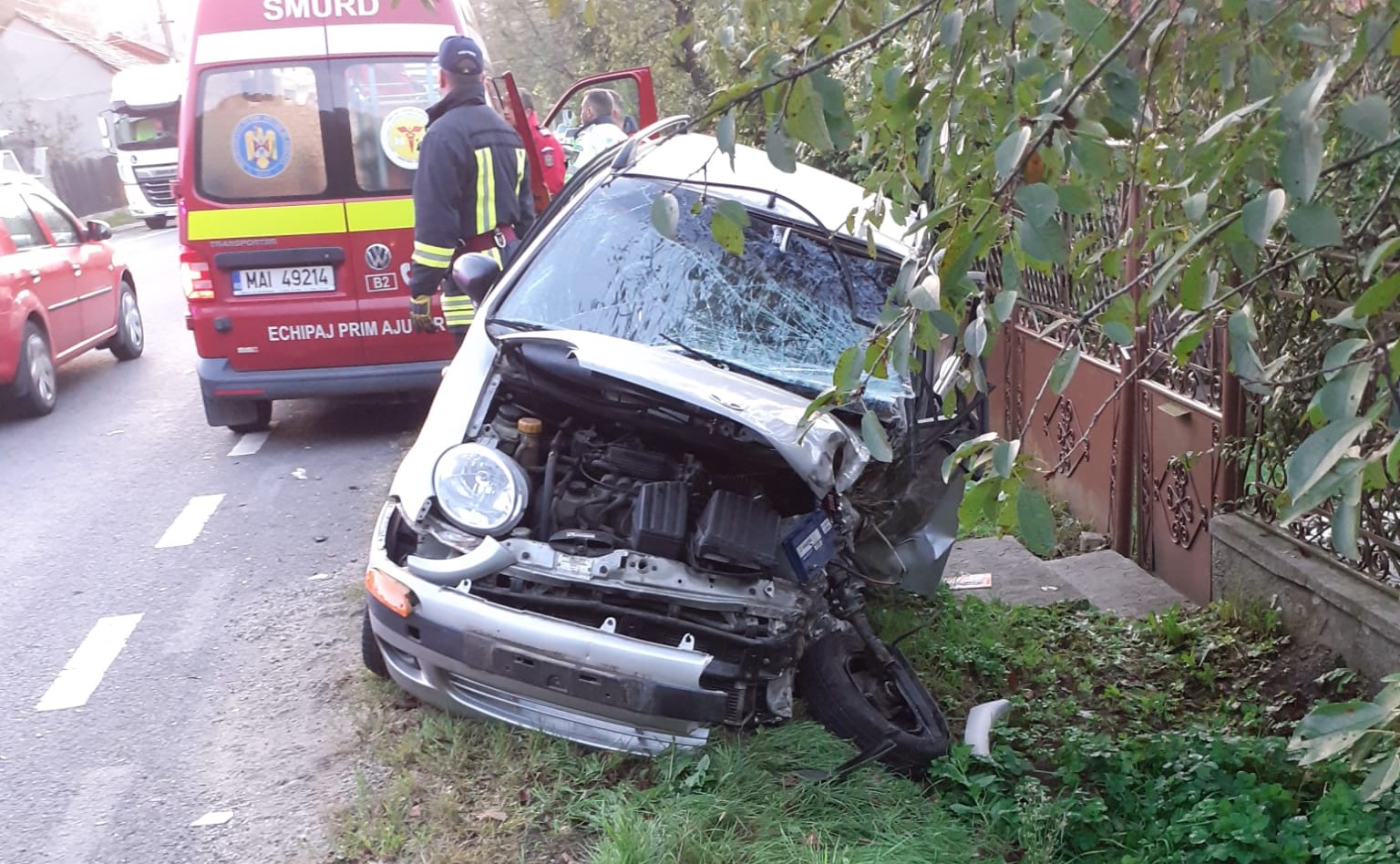 Read more about the article A scăpat cu viață din impactul cu TIR-ul! Accident în județul Cluj
