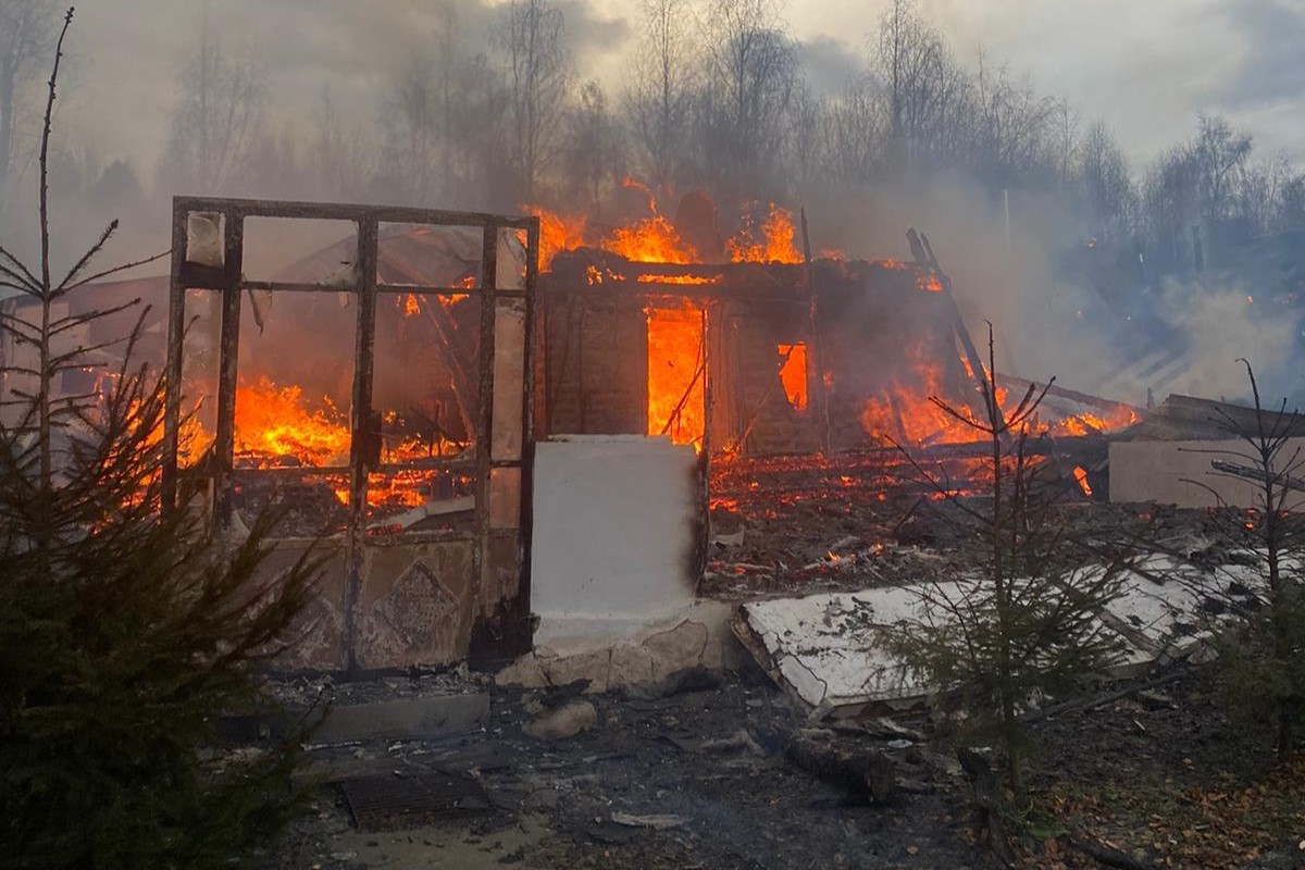 Read more about the article Incendiu pornit de la o afumătoare, la o casă din Călățele. Nu au existat victime