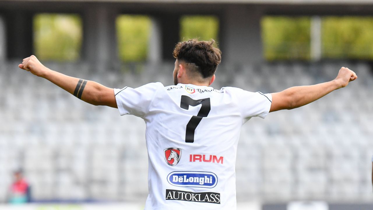 Read more about the article “U” Cluj joacă cu Dinamo în seara aceasta de la 20:45