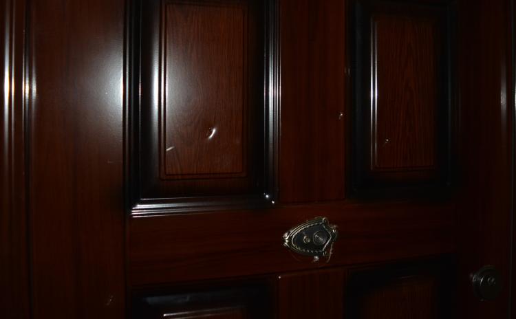 Read more about the article Gelozie, boală grea. Și-a mutilat corpul din cauză că fosta concubină nu l-a lăsat să intre în apartament