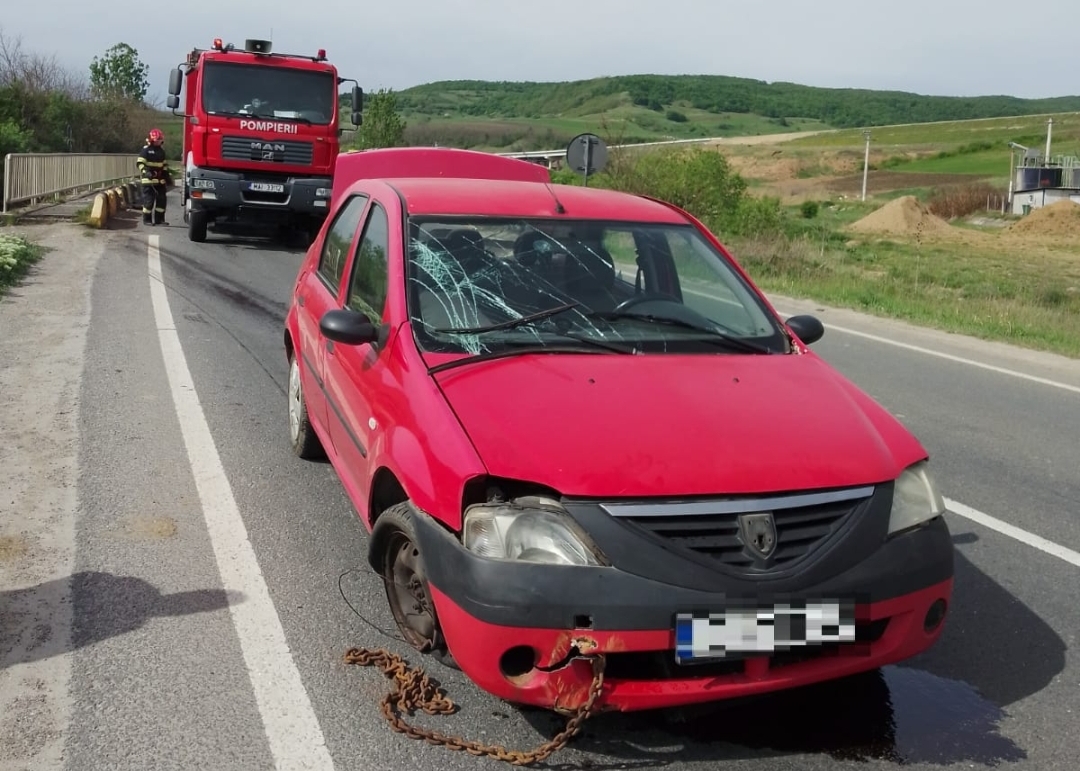 Read more about the article Accident cu 3 persoane implicate în localitatea Sânpaul
