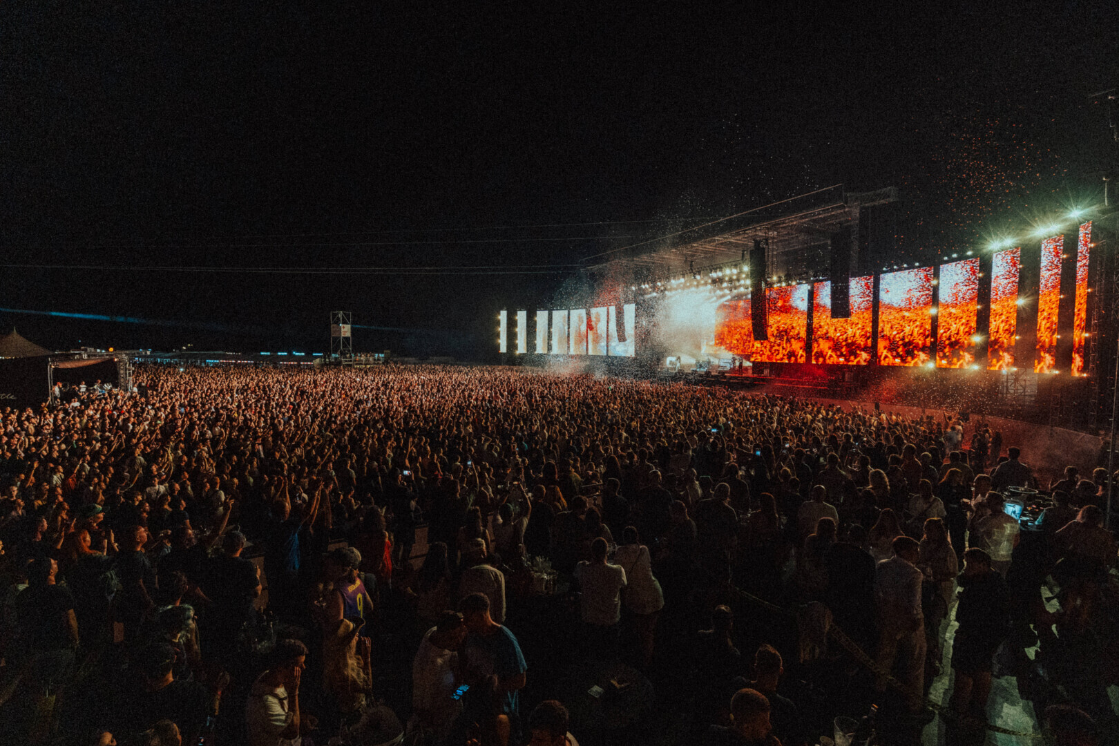 Read more about the article Ziua 4 la Electric Castle 2024. 68.000 de fani. Petrecerea continuă până luni la 8 dimineața