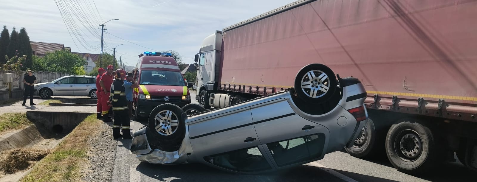 Read more about the article Accident în localitatea Cășeiu. Nu au existat victime