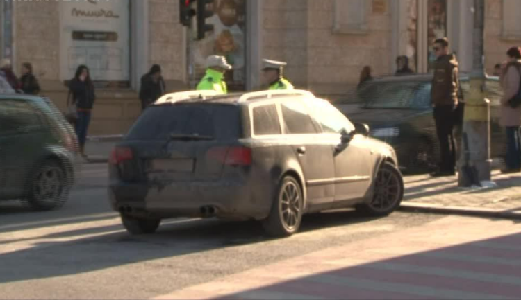 Read more about the article Clujean ajutat de cei la care se aștepta mai puțin: „Doar ei s-au oprit”