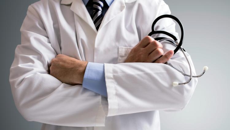 Read more about the article Neglijența unui doctor din Cluj a cauzat decesul unei femei. Acesta a fost condamnat la închisoare