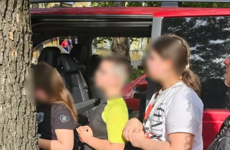 Read more about the article Copiii milionarul clujean Adrian Marțian au fost găsiți în Serbia împreună cu tatăl lor