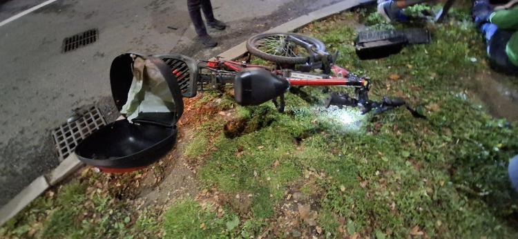 Read more about the article Biciclist lovit de o mașină. Șoferul  nu a acordat prioritate