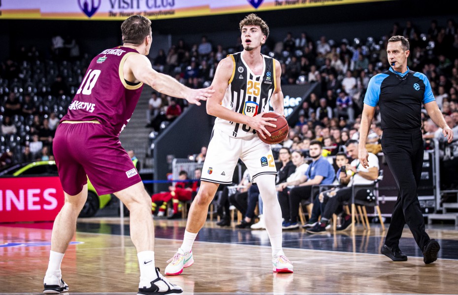 Read more about the article U-BT Cluj învinge Lietkabelis Panevezys cu 100-93, după un meci spectaculos
