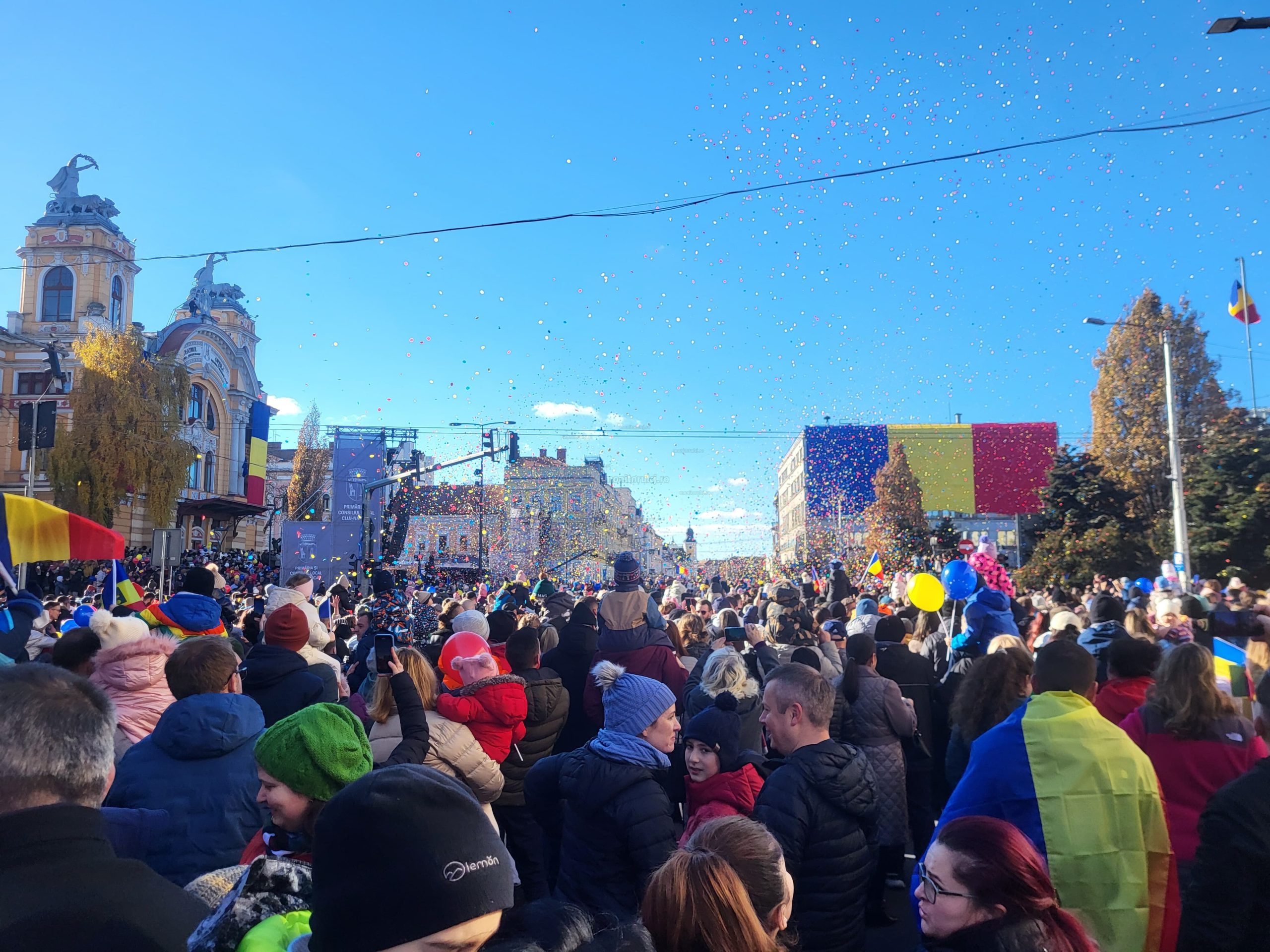 Read more about the article Cum s-a desfășurat parada de 1 Decembrie la Cluj