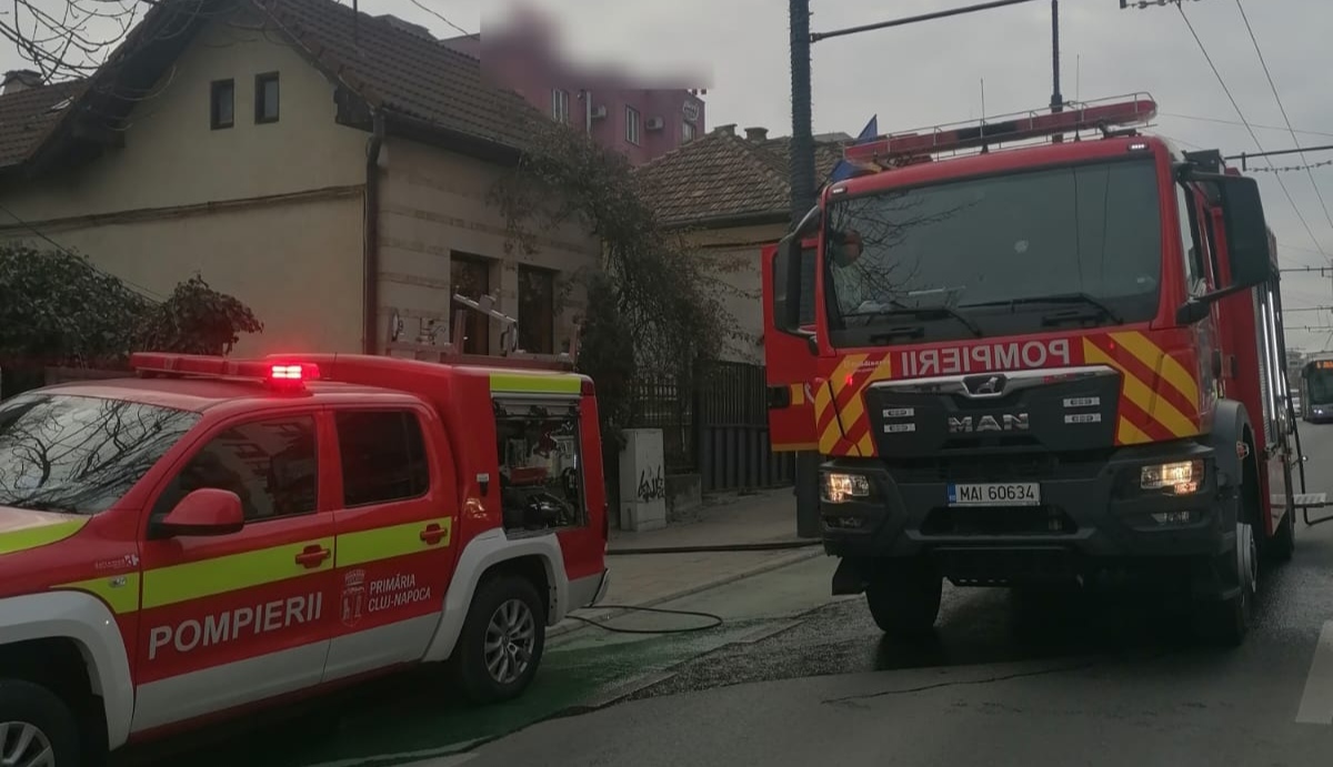 Read more about the article A luat foc coșul de fum al unei case din cartierul Mănăștur