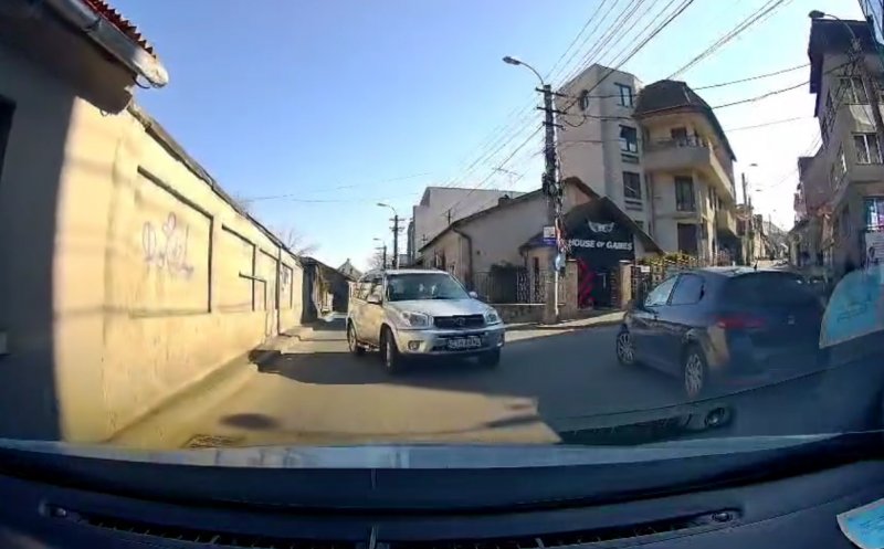 Read more about the article Șofer de duminică. Nu știa că strada Clinicilor e cu sens unic
