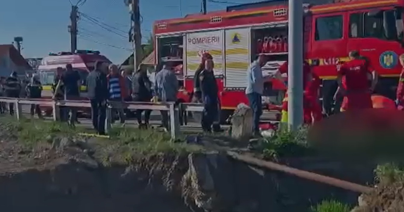 Read more about the article Noi detalii din ancheta celor doi frați care s-au înecat într-o groapă plină cu apă în Huedin