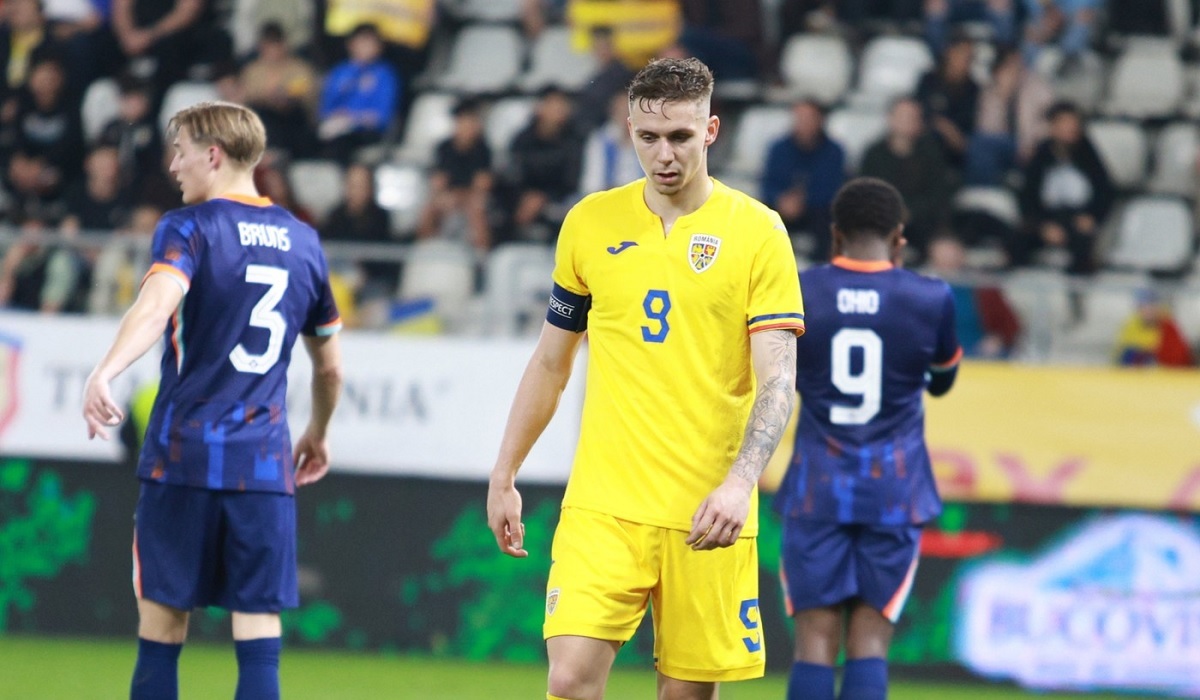 Read more about the article Emoții mari în privința lui Louis Munteanu înaintea meciului cu Italia. Daniel Pancu: „N-ar fi bine nici pentru noi, nici pentru el”