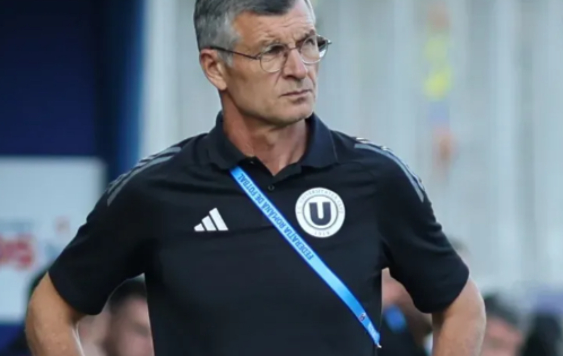 Read more about the article Sabău: „Unii jucători au fost prea puțin implicați. I-ați văzut și voi”. Da, i-am văzut