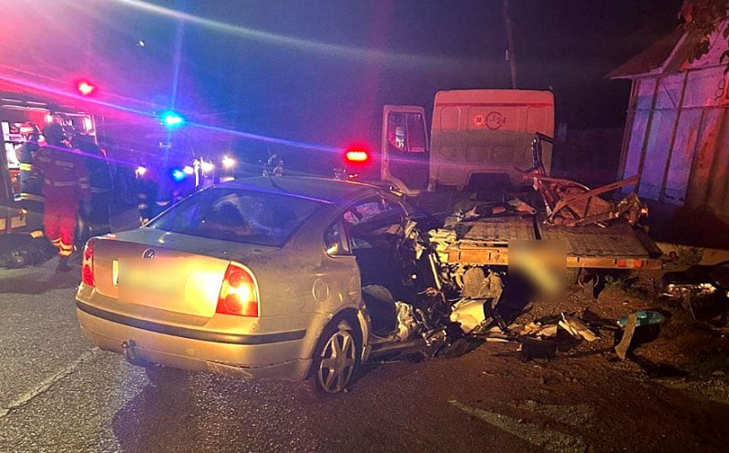 Read more about the article Poliția Cluj, detalii despre accidentul rutier din noaptea trecută: șoferul era beat și cu permisul suspendat/pasagerul din dreapta a murit