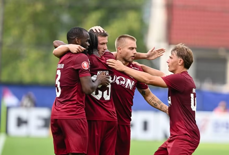 Read more about the article Patronul Ioan Varga a anunțat noul antrenor de la CFR Cluj: „Știe toate detaliile, știe ce are de făcut”
