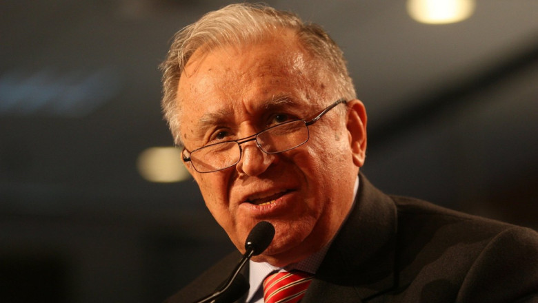 Read more about the article Ce avere avea fostul președinte al României, Ion Iliescu, și cine o va moșteni. Încasa lunar o pensie de lux