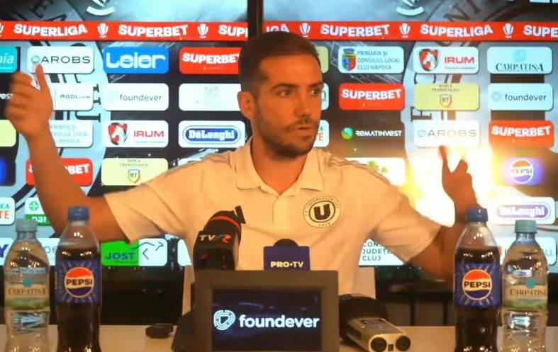 Read more about the article Căpitanul Alex Chipciu, sarcastic din cauza programării meciului cu CFR: „Probabil n-o să fie stadionul full din cauza asta şi noi premiem cumva statul cu seminţe la televizor”