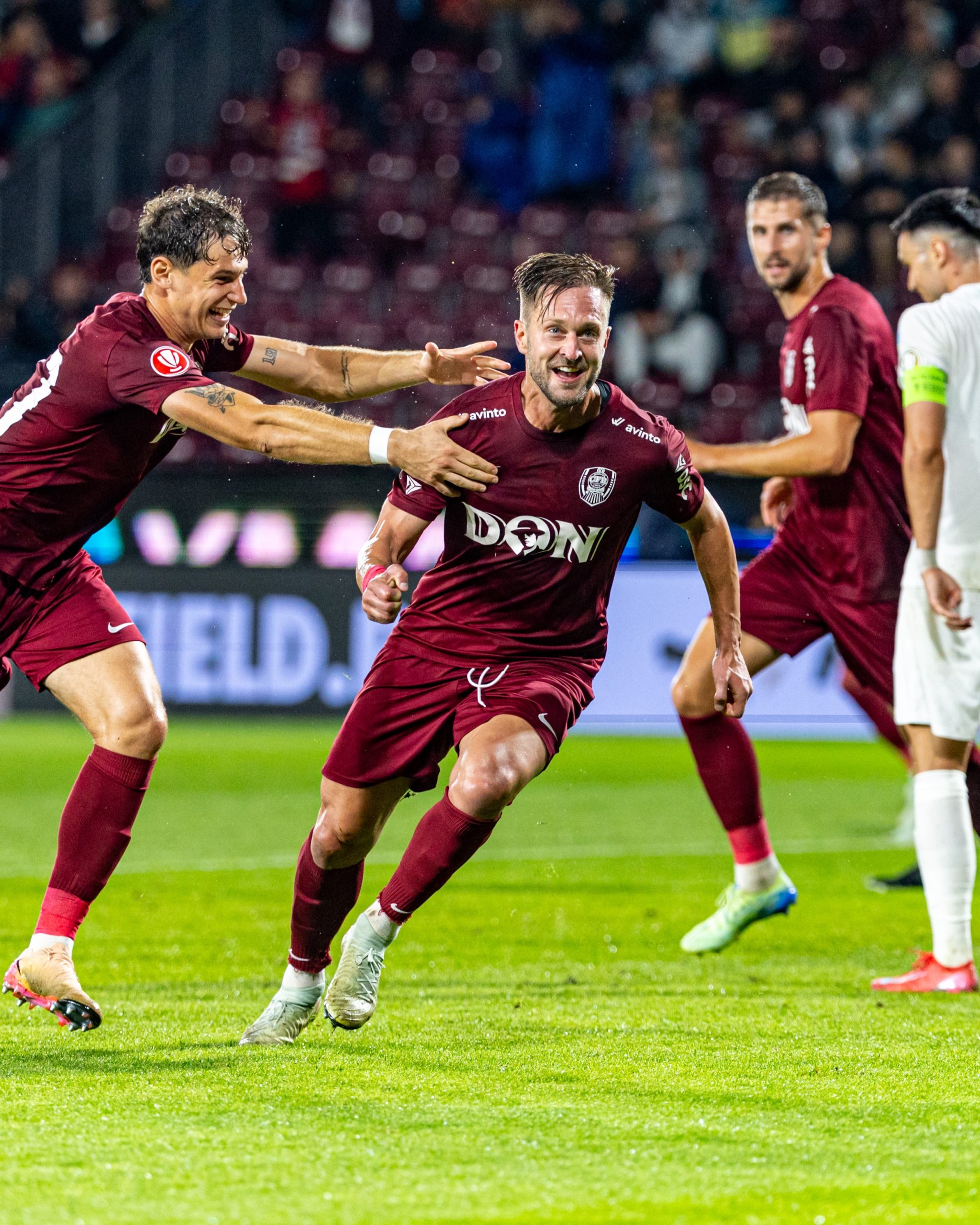 Read more about the article CFR vs FCSB: egal tensionat într-un derby ca pe vremuri