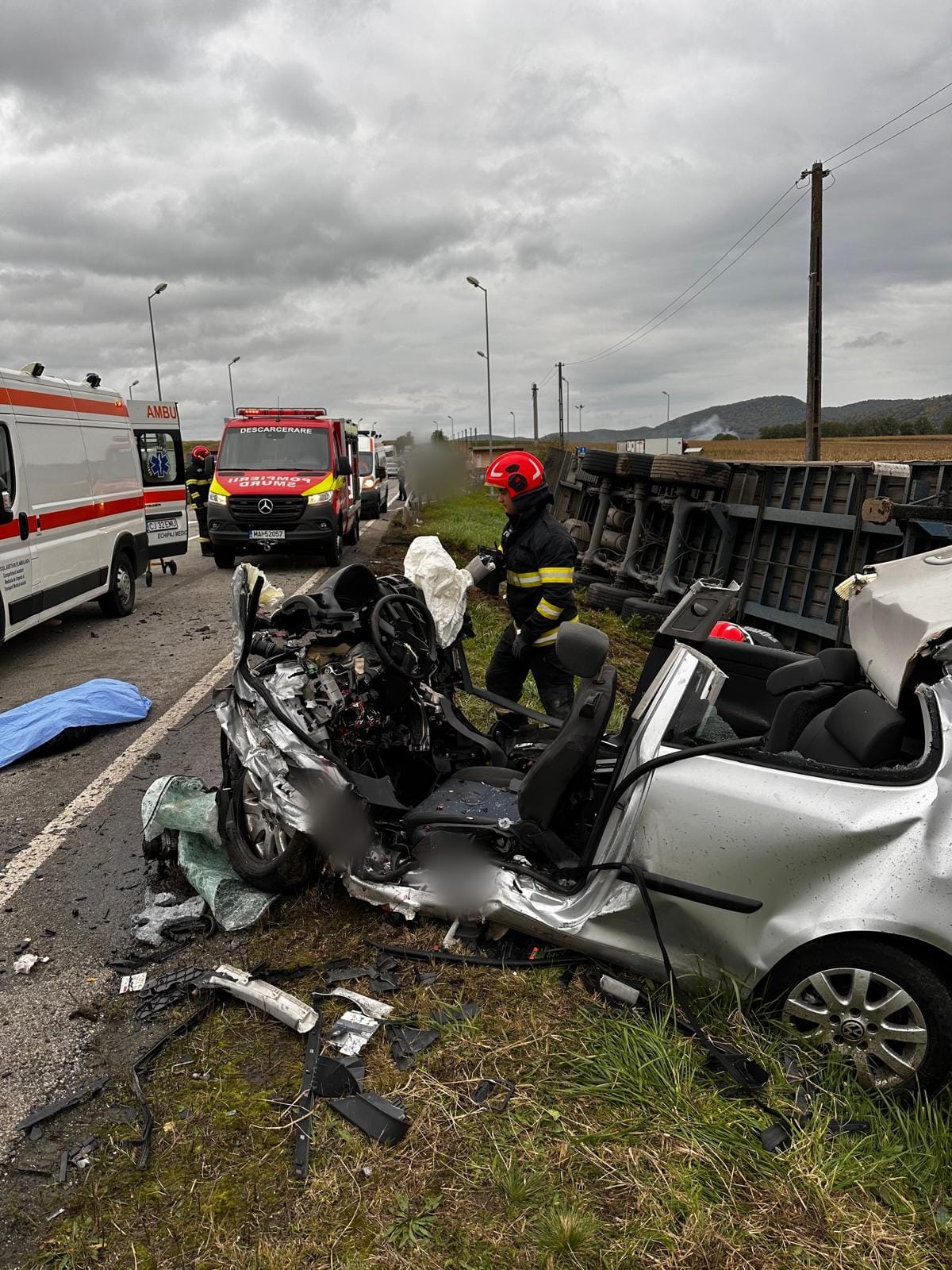 Read more about the article TRAGEDIE. Două persoane de circa 25 de ani au murit în urma unui teribil accident de circulație produs în județul Cluj