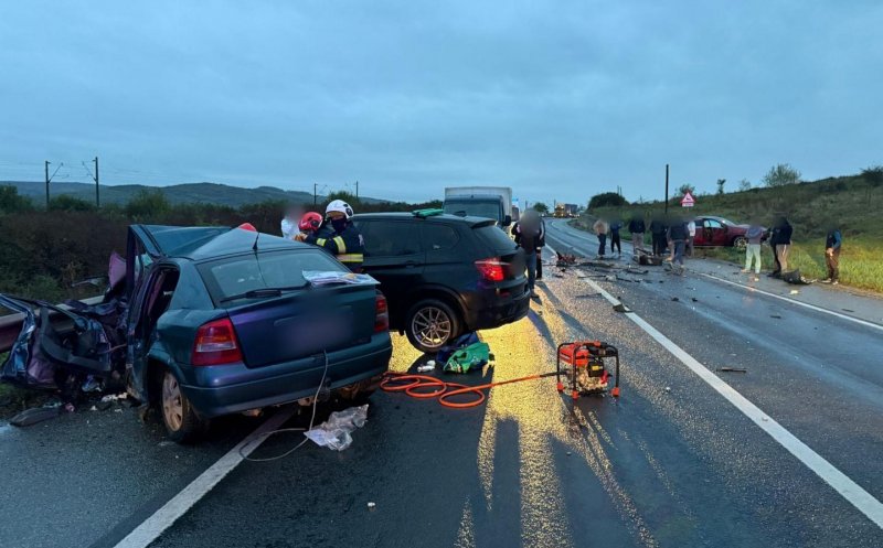 Read more about the article Cum s-a produs tragicul accident de la Livada, județul Cluj. O persoană a murit, alte șase au ajuns la spital