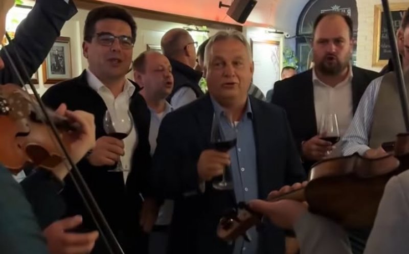 Read more about the article VIDEO. Premierul Ungariei, Viktor Orbán, impresii după petrecerea de la Cluj: „Te duci într-un pub, dai de un țigan, cânți două cântece și e gata necazul”