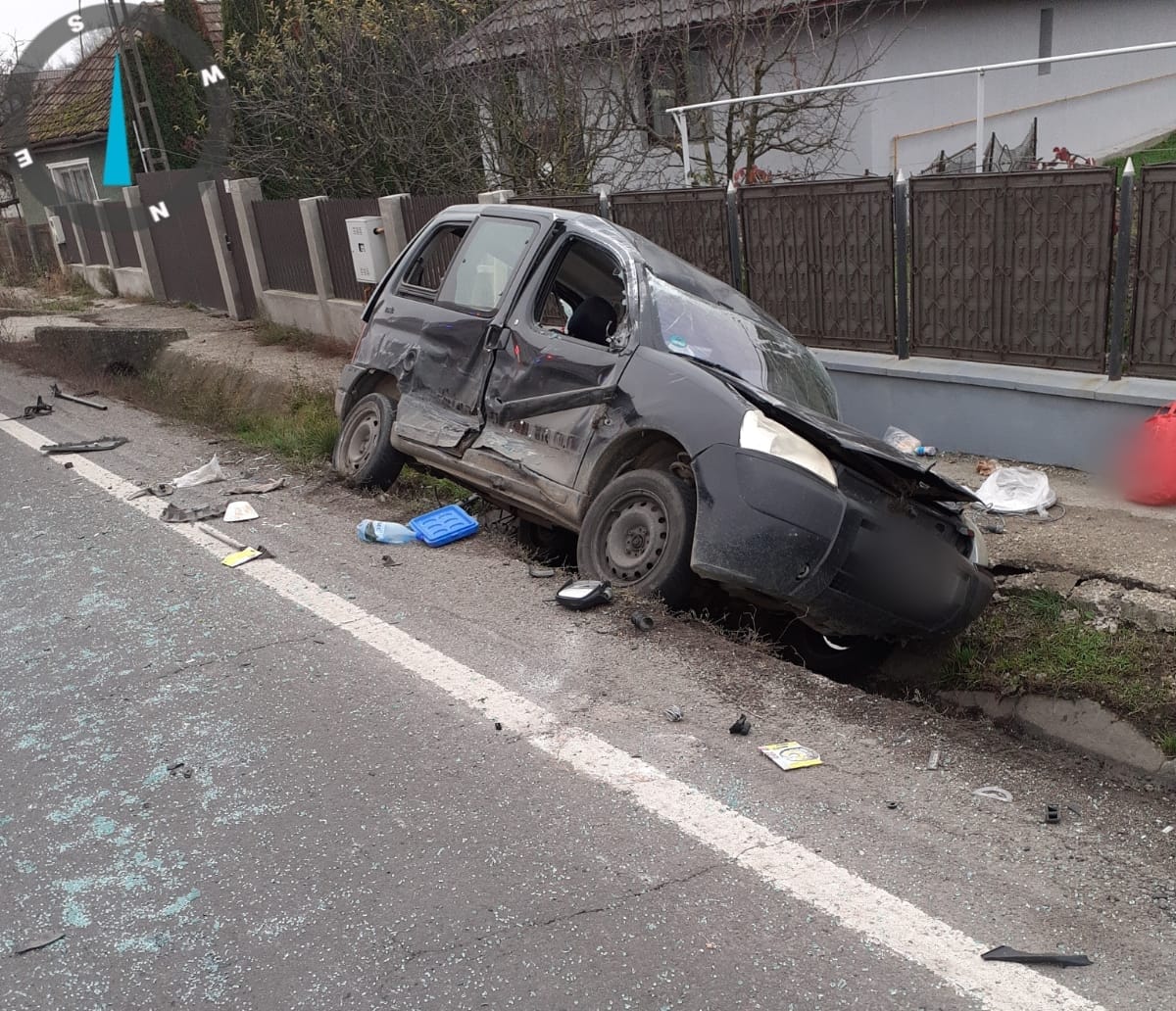 Read more about the article Accident rutier grav în județul Cluj. O mașină a ajuns în șanț. Doi bărbați, transportați la spital