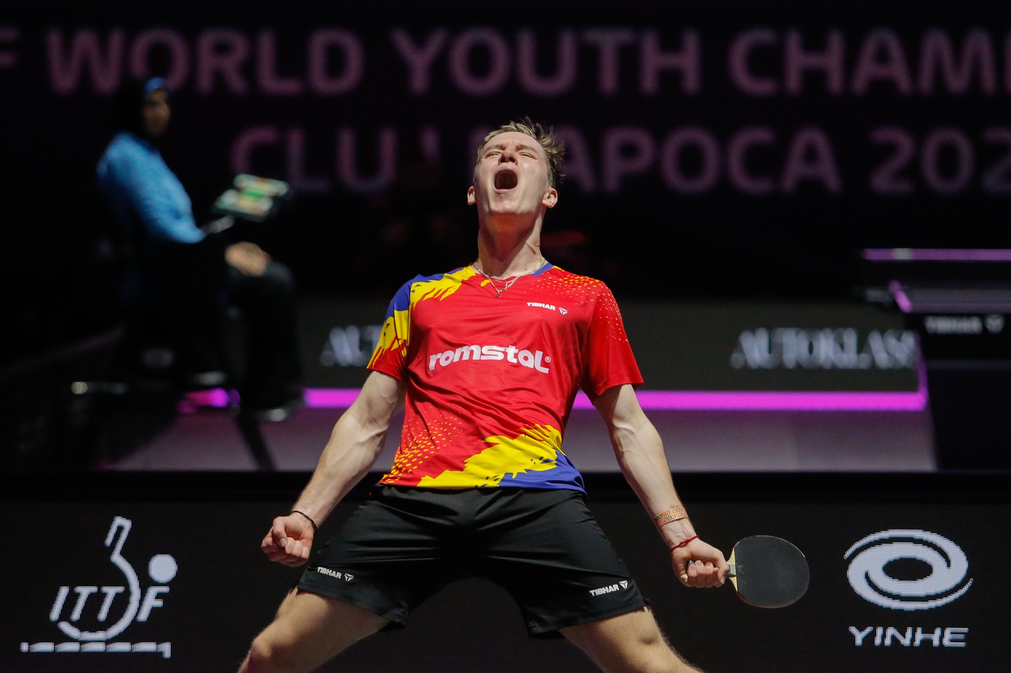 Read more about the article EXCEPȚIONAL! Două medalii prețioase câștigate de un român la Campionatul mondial de tenis de masă juniori desfășurat la Cluj