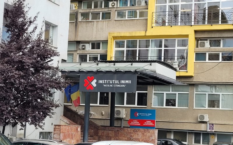Read more about the article Premieră medicală la Cluj: defibrilator extravascular implantat. Aparatul înlocuiește activitatea sondelor