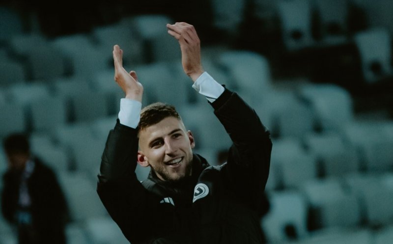 Read more about the article Cristiano Bergodi, pus în gardă de ofertele pentru marcatorul echipei: „E plătit să dea gol, dar meritul e al întregii echipe”