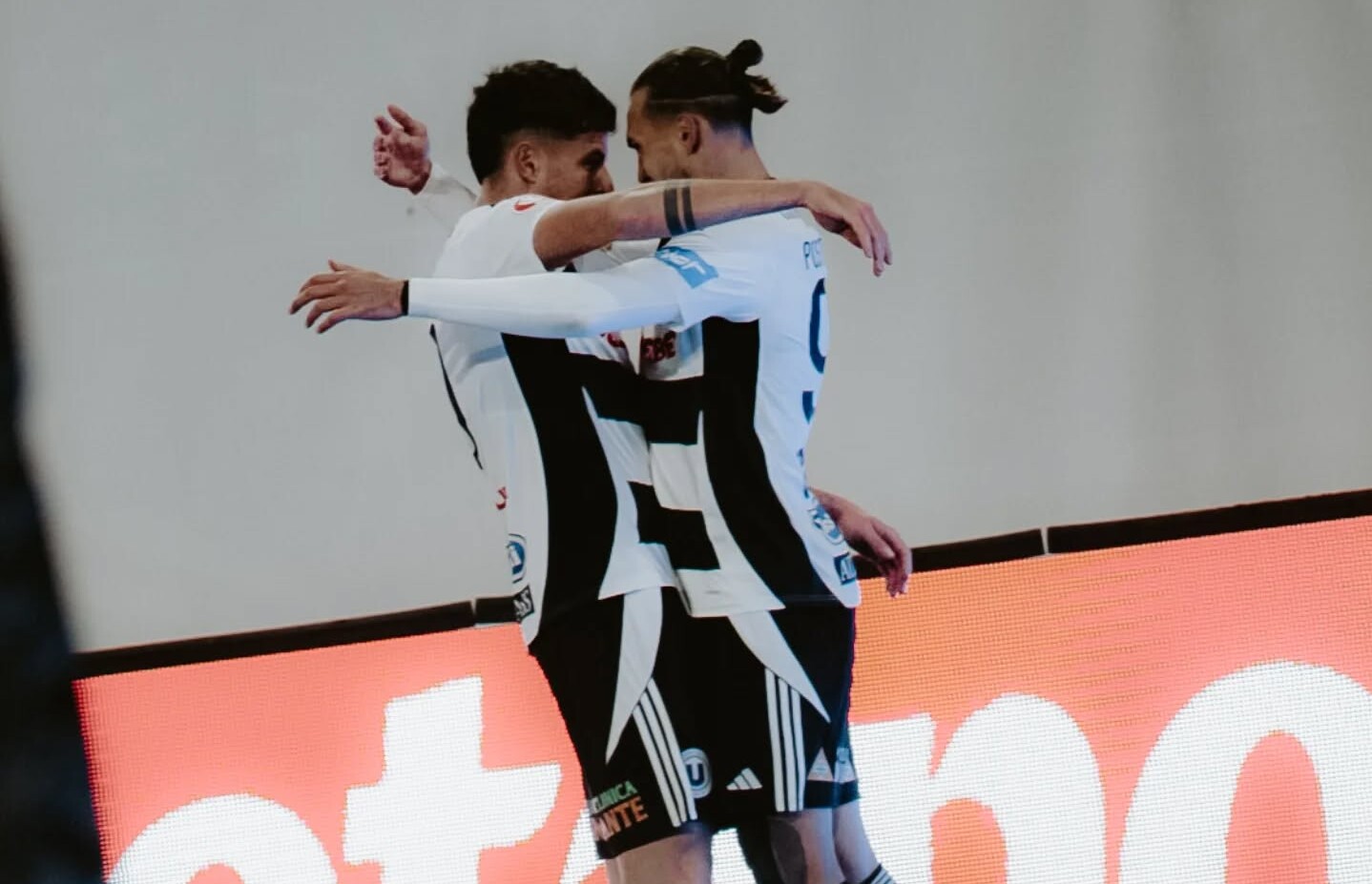 Read more about the article Remiză în Cupa României. „U” Cluj, revenire de la 0-2 la Miercurea Ciuc