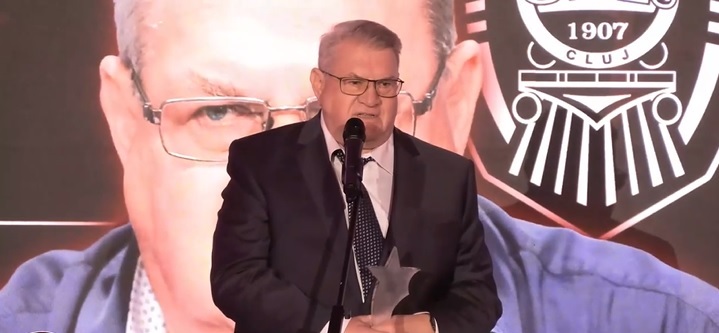 Read more about the article Iuliu Mureșan, premiat la Gala Fanatik 2025. Președintele lui CFR Cluj a povestit cum a ajuns în fotbal, dar și relația sau cu Pászkány sau Jean Pădureanu