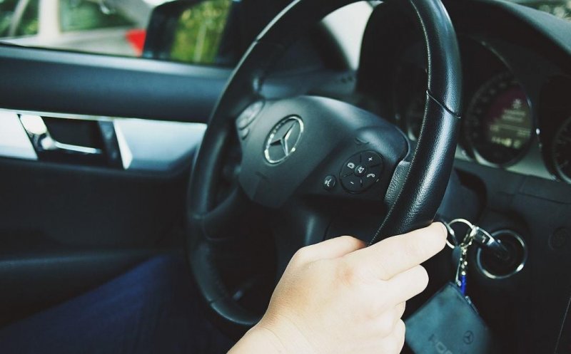 Read more about the article RECIDIVIST. Un clujean de 27 de ani, trimis după gratii pentru conducere fără permis. Nu e pentru prima dată