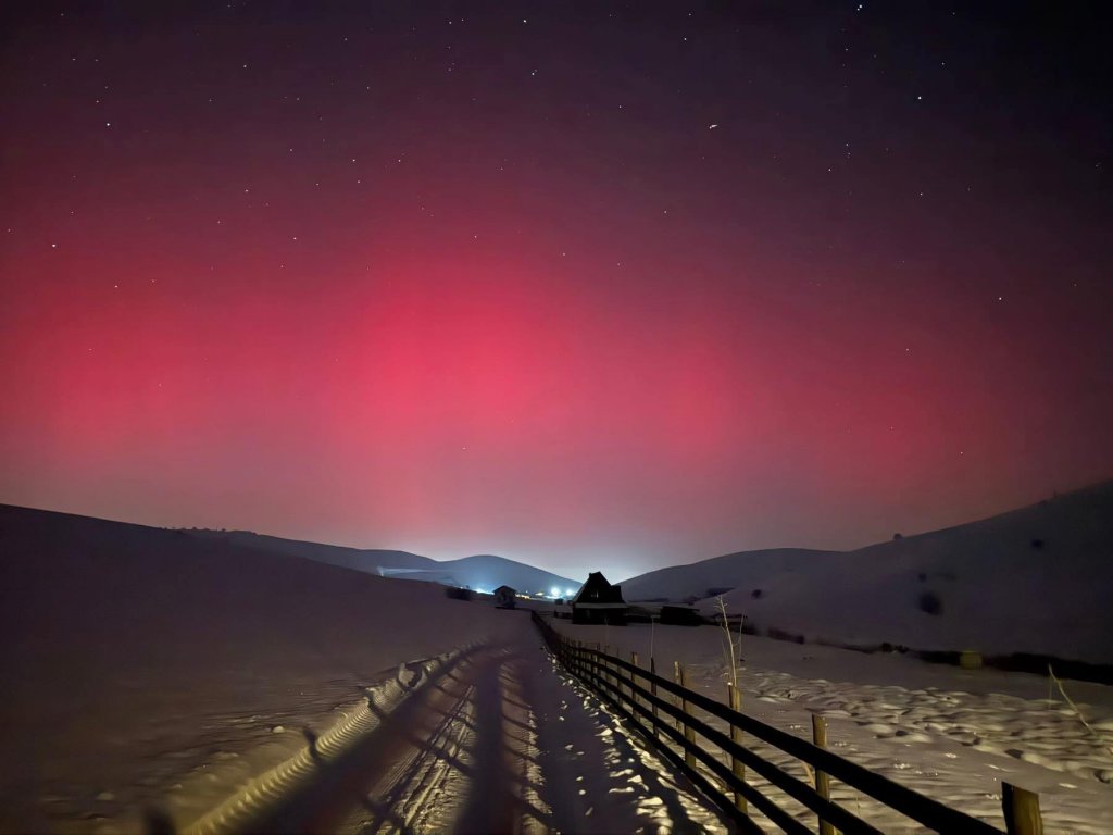 Read more about the article Aurora boreală, vizibilă din nou de la Cluj