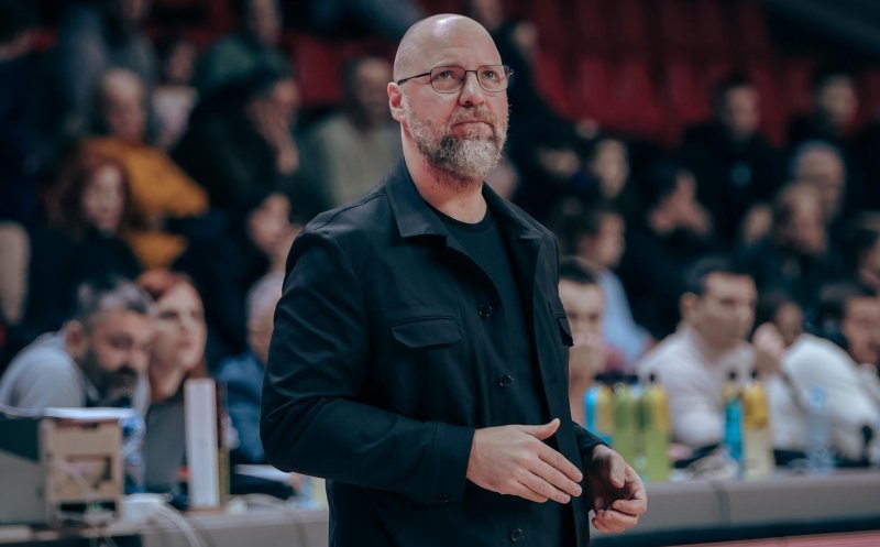 Read more about the article Lovitură dată de U-BT! Campioana l-a adus pe americanul cu trecut în NBA și în lotul SUA! Silvășan: “Îl urmăresc de ani de zile!”
