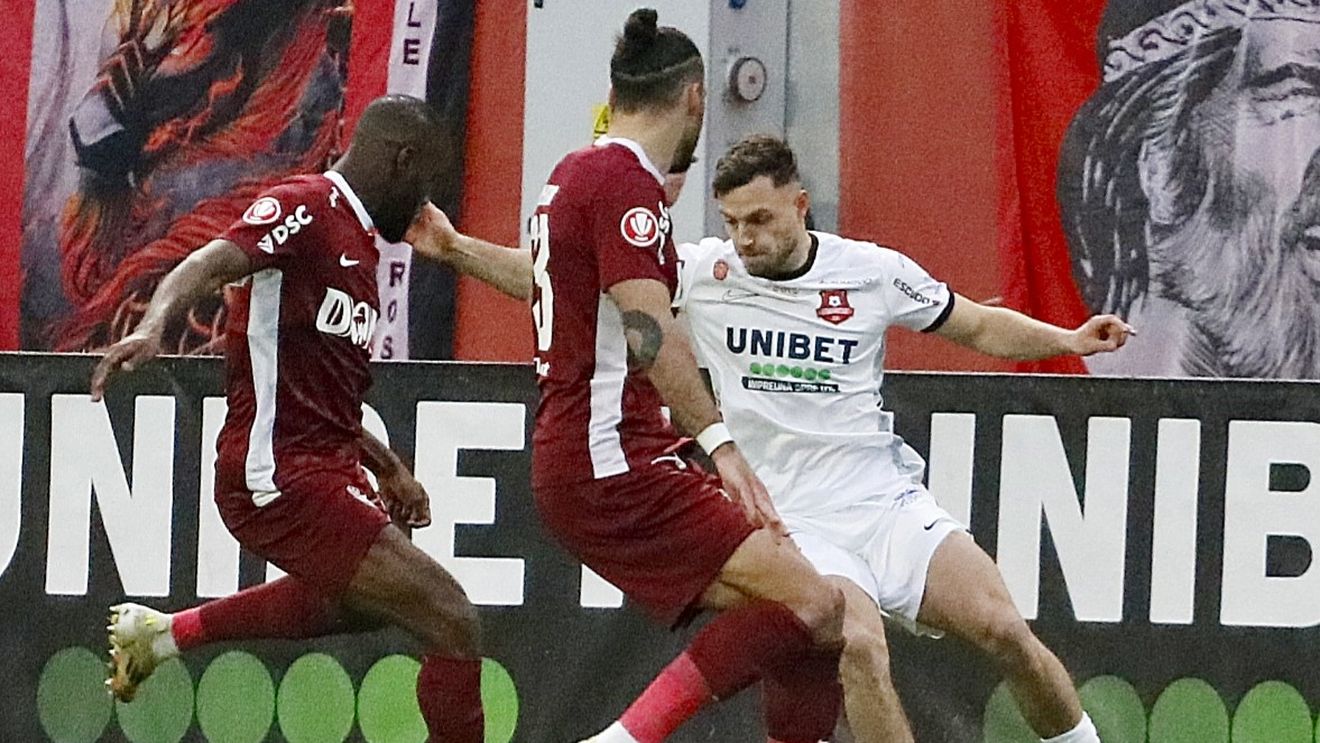 Read more about the article O NEBUNIE DE MECI! CFR se impune la Sibiu după o partidă cu două penalty-uri ratate și intră pe locurile de play-off