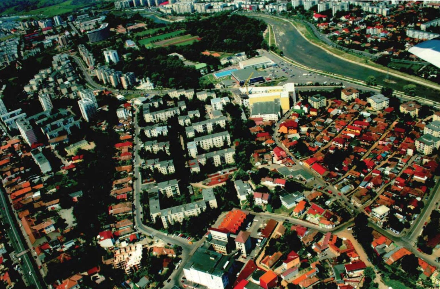 Read more about the article „Cartierul” comunist din Cluj construit fără funcțiuni. „Din mare parte a proiectului s-a ales praful”