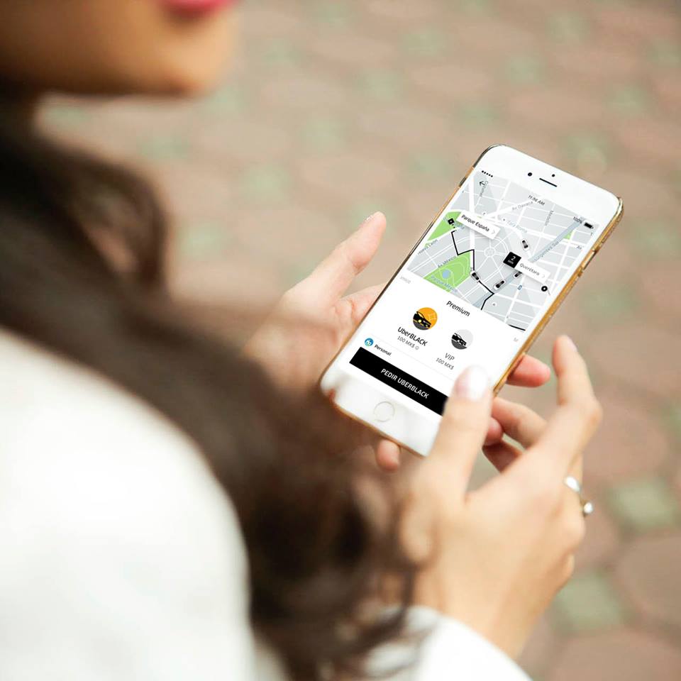 Read more about the article Fenomenul ride-sharing: câți șoferi circulă zilnic pe străzile din Cluj. Taximetriștii sunt revoltați
