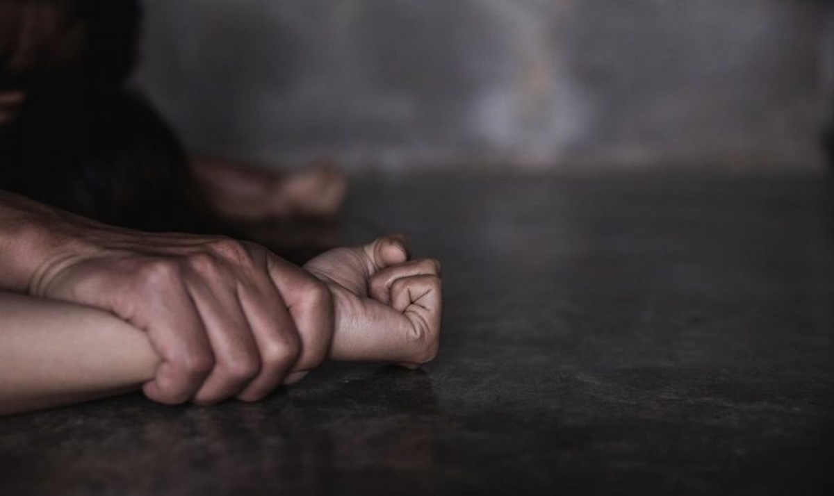Read more about the article O fată de 12 ani, agresată sexual într-un cartier din Cluj. Făptașul, arestat pentru 15 zile, deși procurorul ceruse 30