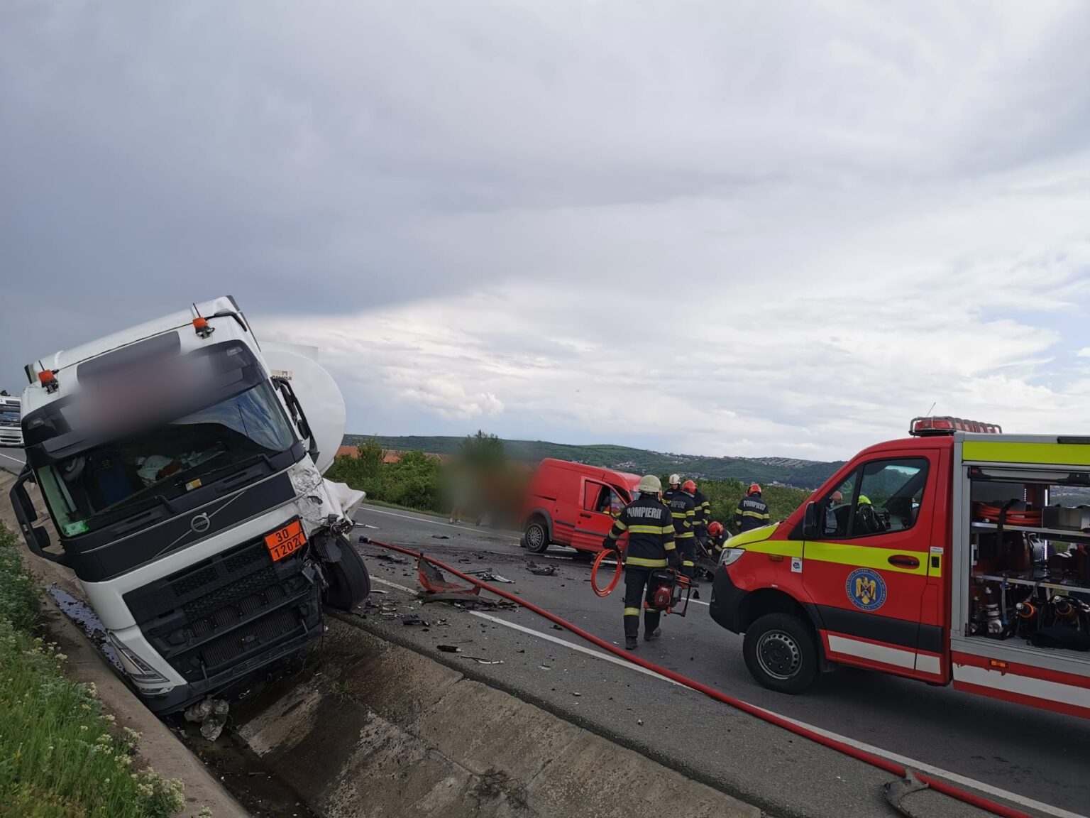 Read more about the article Un bărbat a murit în urma unui grav accident rutier pe Bulevardul Muncii. Altul a fost transportat la spital