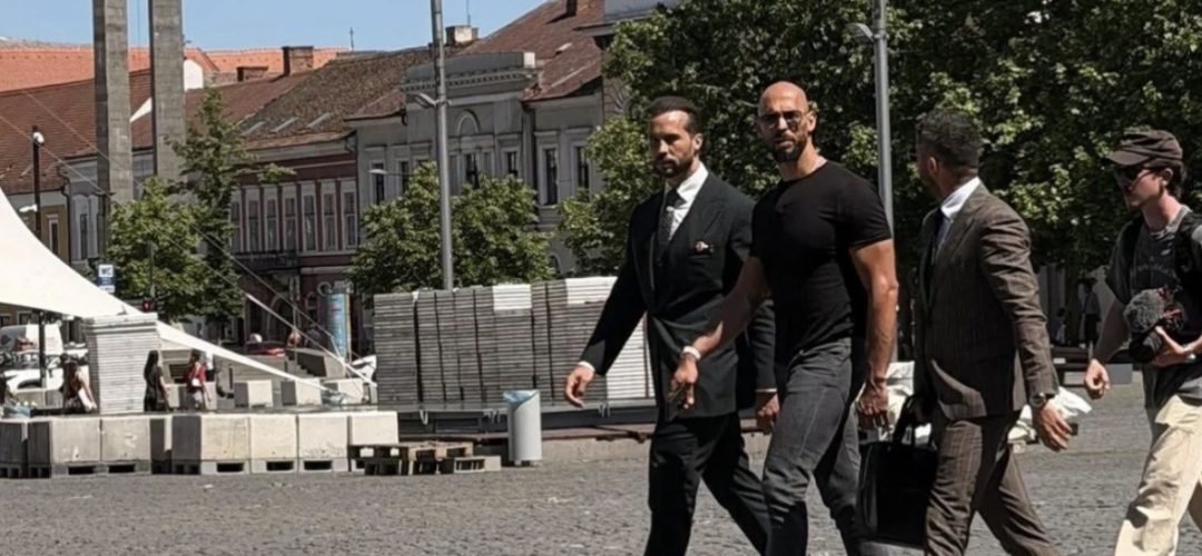 Read more about the article Frații Andrew și Tristan Tate, în vizită la Cluj. Ar fi interesați de achiziția unui imobil istoric al orașului foarte valoros