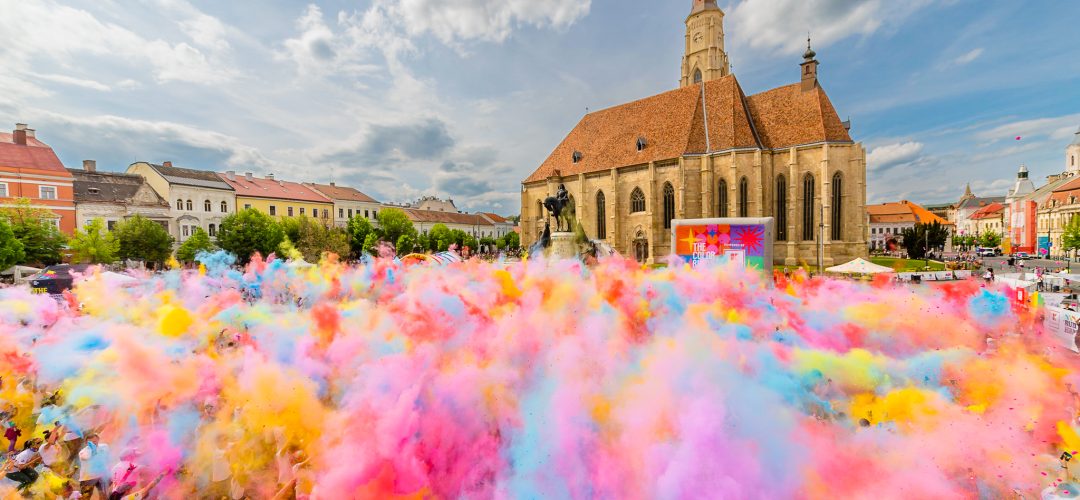 Read more about the article Restricții de circulație în centrul Clujului pentru „The Color Run 2026”. Mai multe străzi vor fi închise sâmbătă