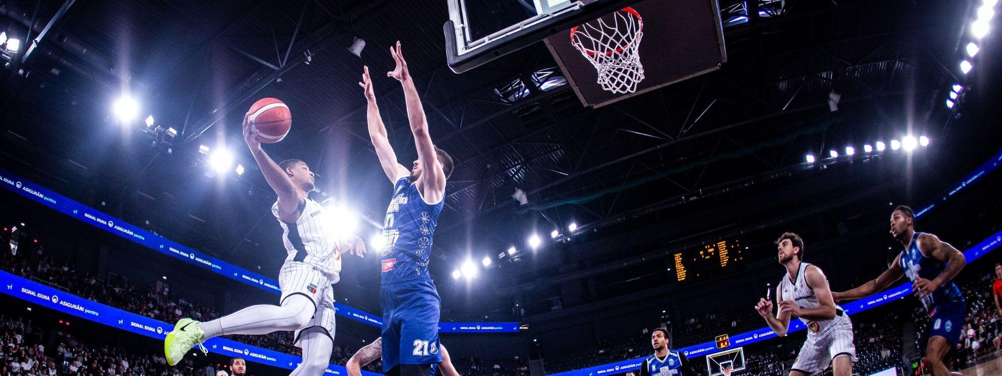 Read more about the article U-BT este în finala campionatului României! „Alb-negrii” au câștigat la scor meciul decisiv cu SCMU Craiova