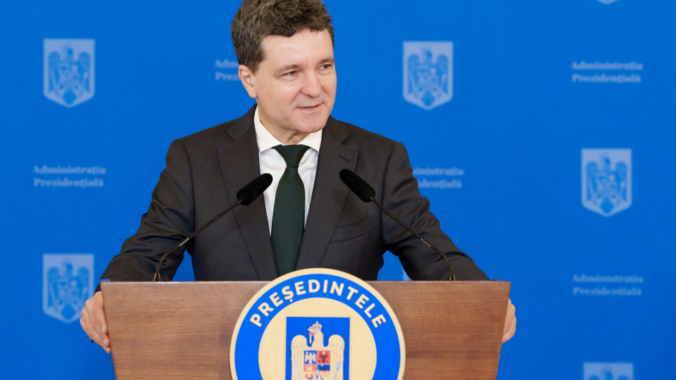 Read more about the article BREAKING NEWS. Eugen Tomac și-a depus mandatul. Președintele Nicușor Dan l-a desemnat pe Adrian Veștea să formeze un nou guvern