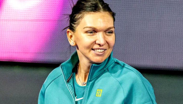 Read more about the article Simona Halep, în rochia care a furat toate privirile, și-a luat rămas-bun de la tenis la Cluj. Declarația care a încheiat o eră